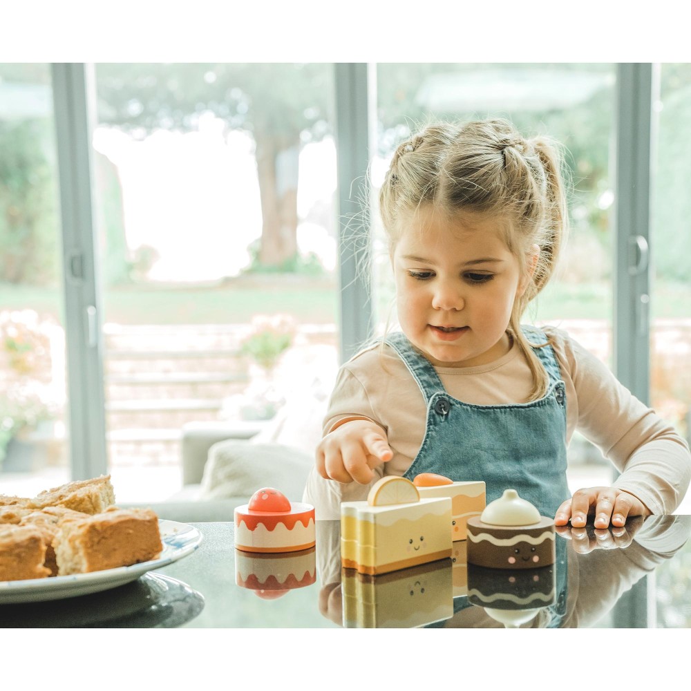 Ξύλινα Cakes Happy Treats Orange Tree Toys (FSC®)